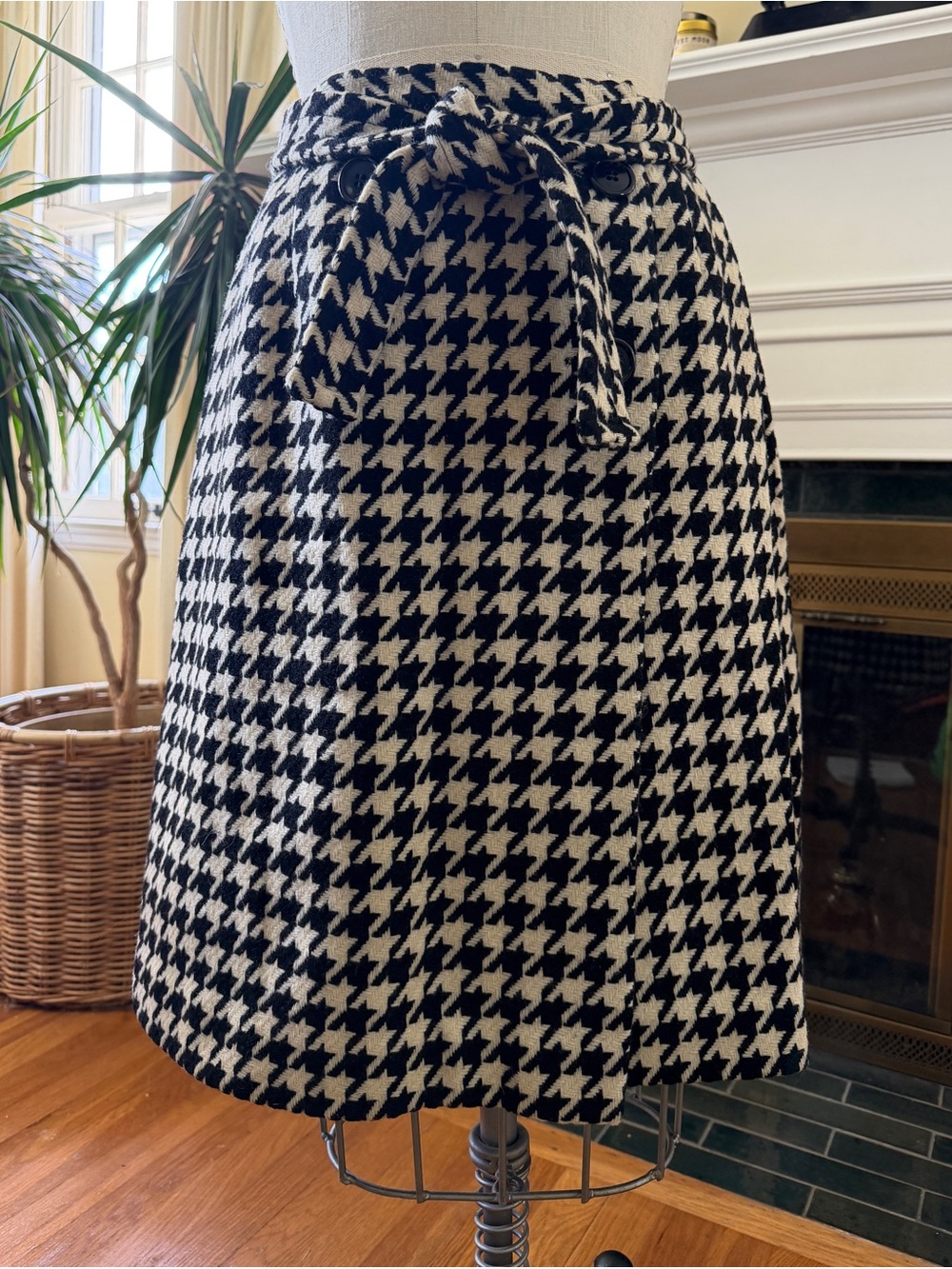 Vintage houndstooth Peck & Peck double breasted wrap skirt - size medium